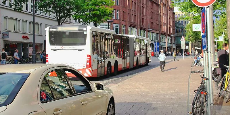 Verkehr, Mobilität Bus, Taxi, Fahrrad