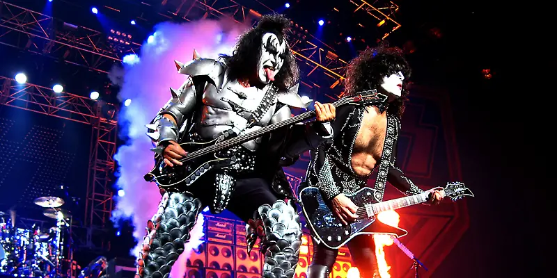 Kiss